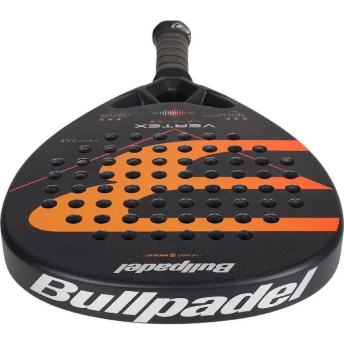 Bullpadel Vertex Advance 2026 Negra y Naranja Bullpadel Vertex Advance 2026 Negra y Naranja